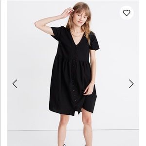Madwell button-front mini dress! 💖